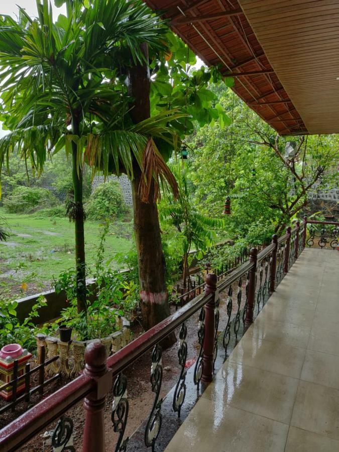 Rutu Enclave Bed & Breakfast มูรุด ภายนอก รูปภาพ